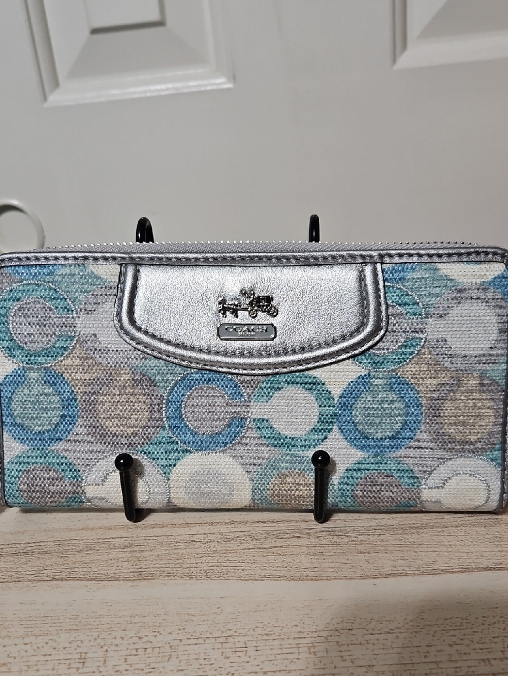 Coach NWOT Opt Art C Continental Wallet in Silver and Blue